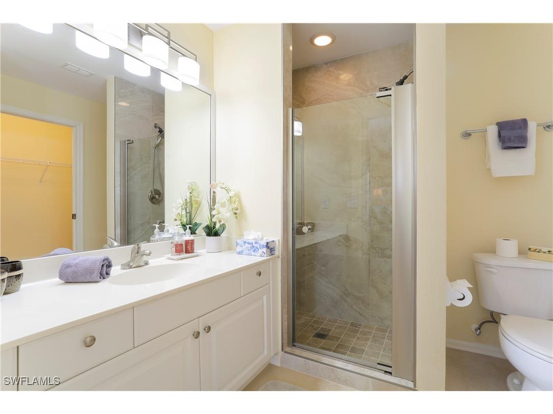 337 Robin Hood Circle #204 Naples FL 34104 225072687 image7