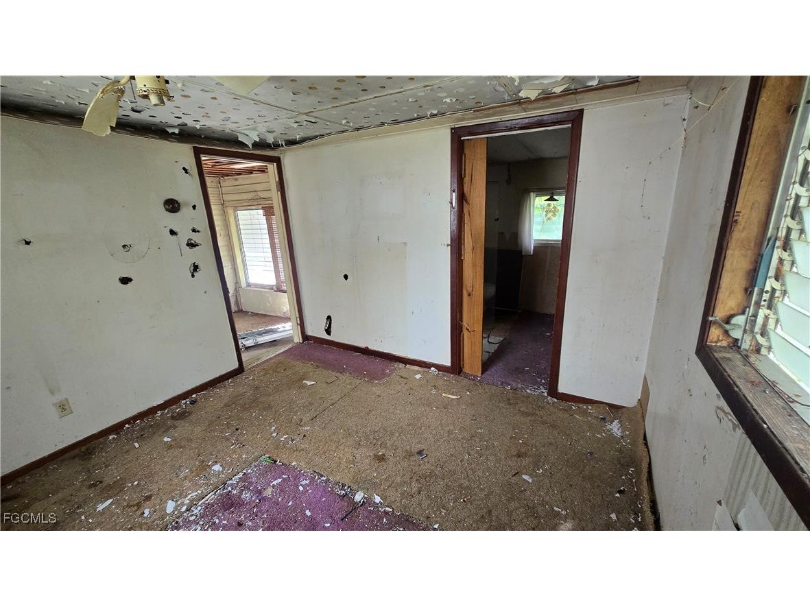 337 Sacramento Street North Fort Myers FL 33903 2025021681 image10