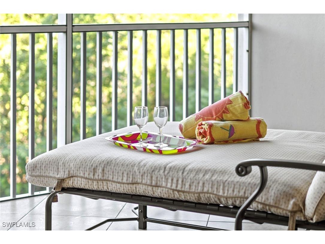 337 Vintage Bay Drive #D4 Marco Island FL 34145 225061318 image1