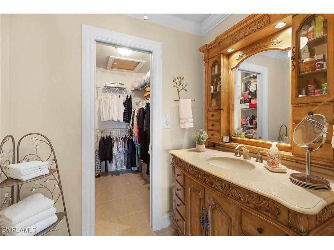 3370 10th Street N #1308 Naples FL 34103 225034438 image19