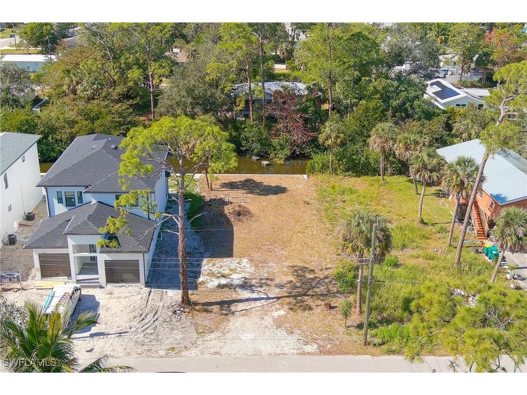 3370 Canal Street Naples FL 34112 225008955 image1
