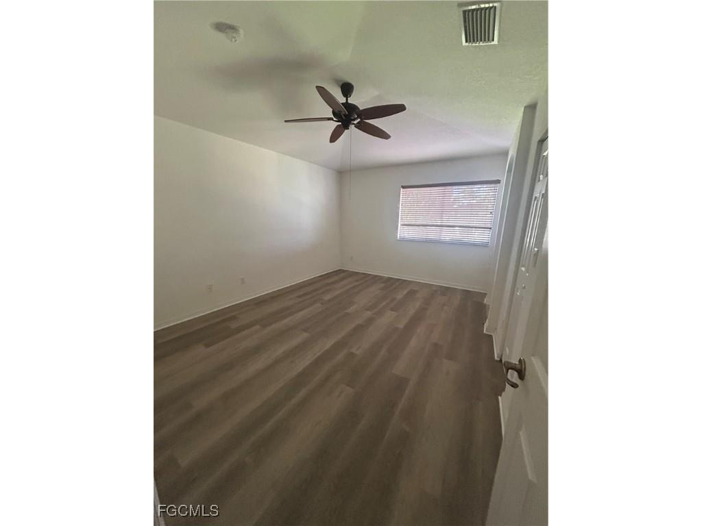 3370 Dandolo Circle Cape Coral FL 33909 2025022340 image23