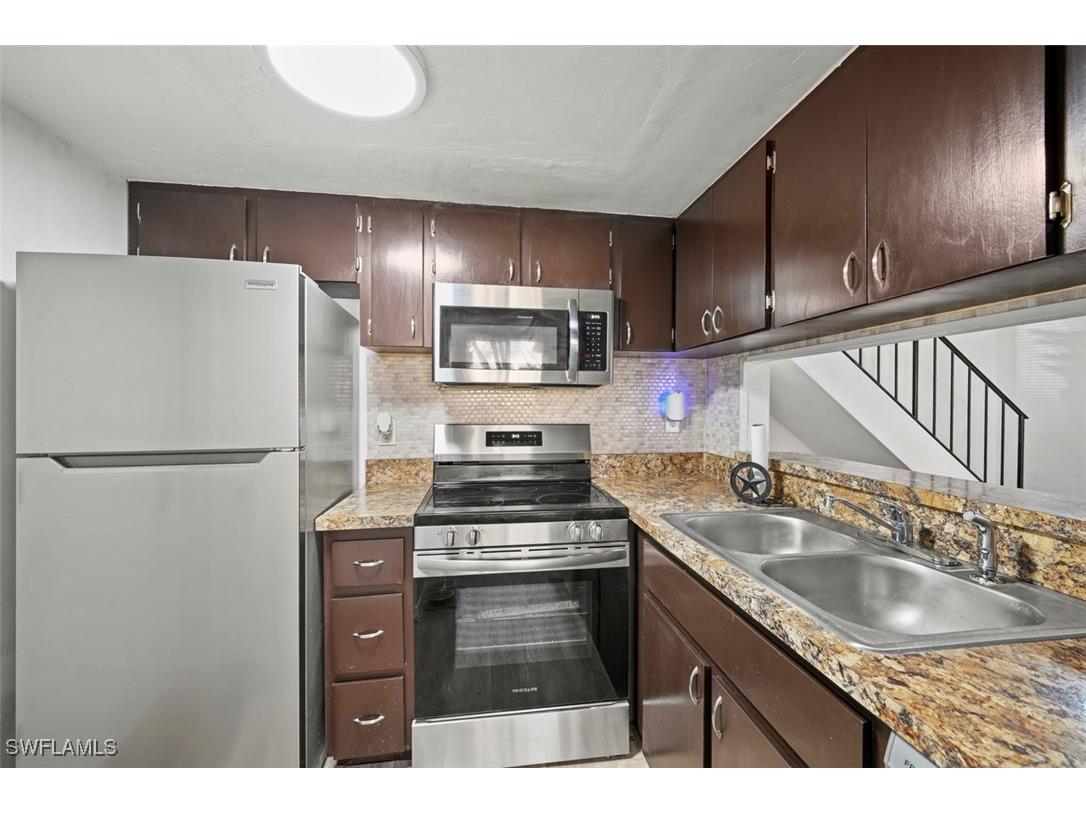 3371 Alouette Circle #2 Fort Myers FL 33907 225076847 image8