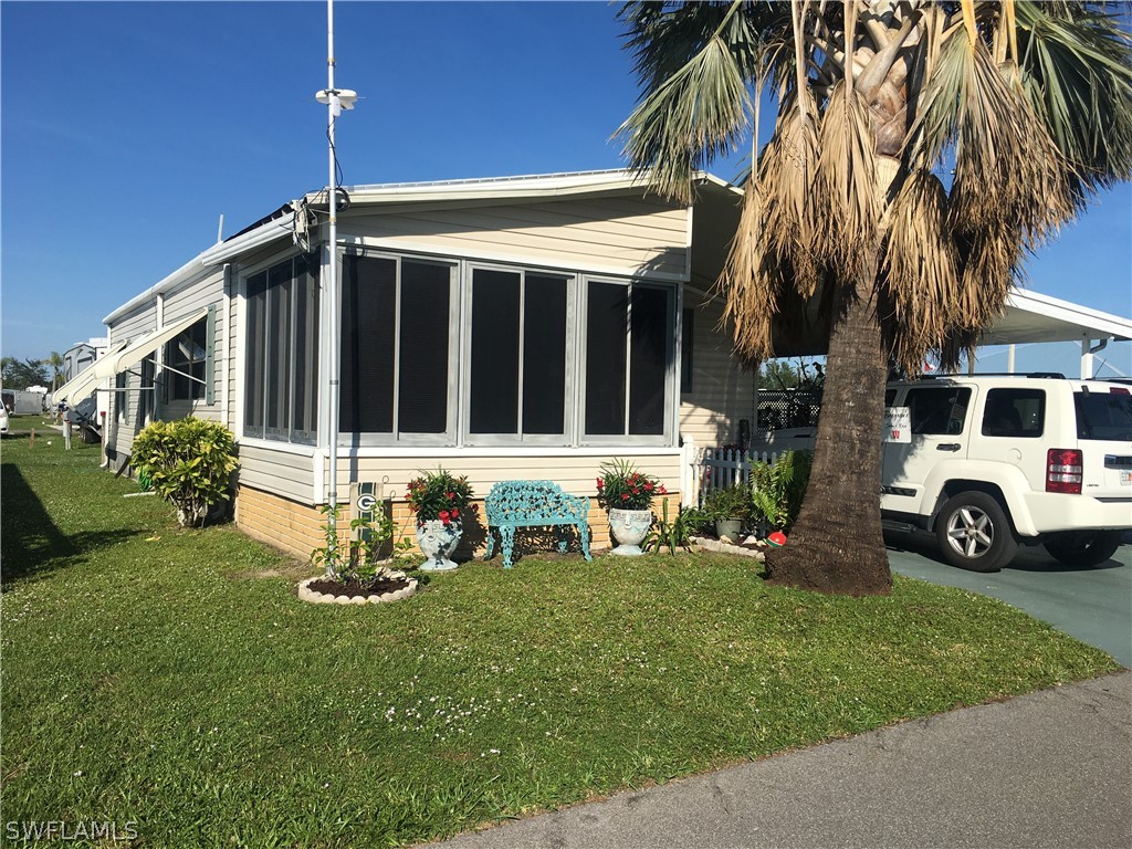 3371 Galaxy Way North Fort Myers FL 33903 222089282 image1