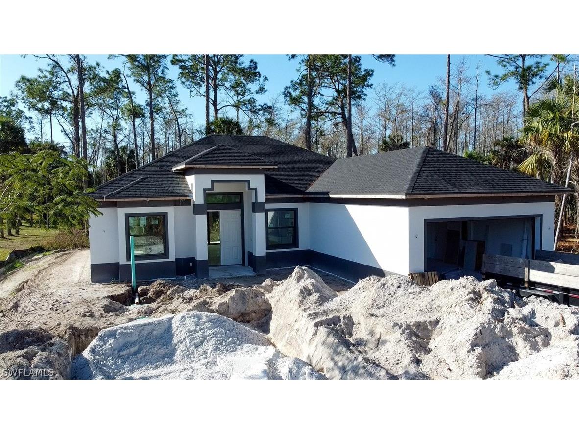 3372 18th Avenue NE Naples FL 34120 223008665 image1