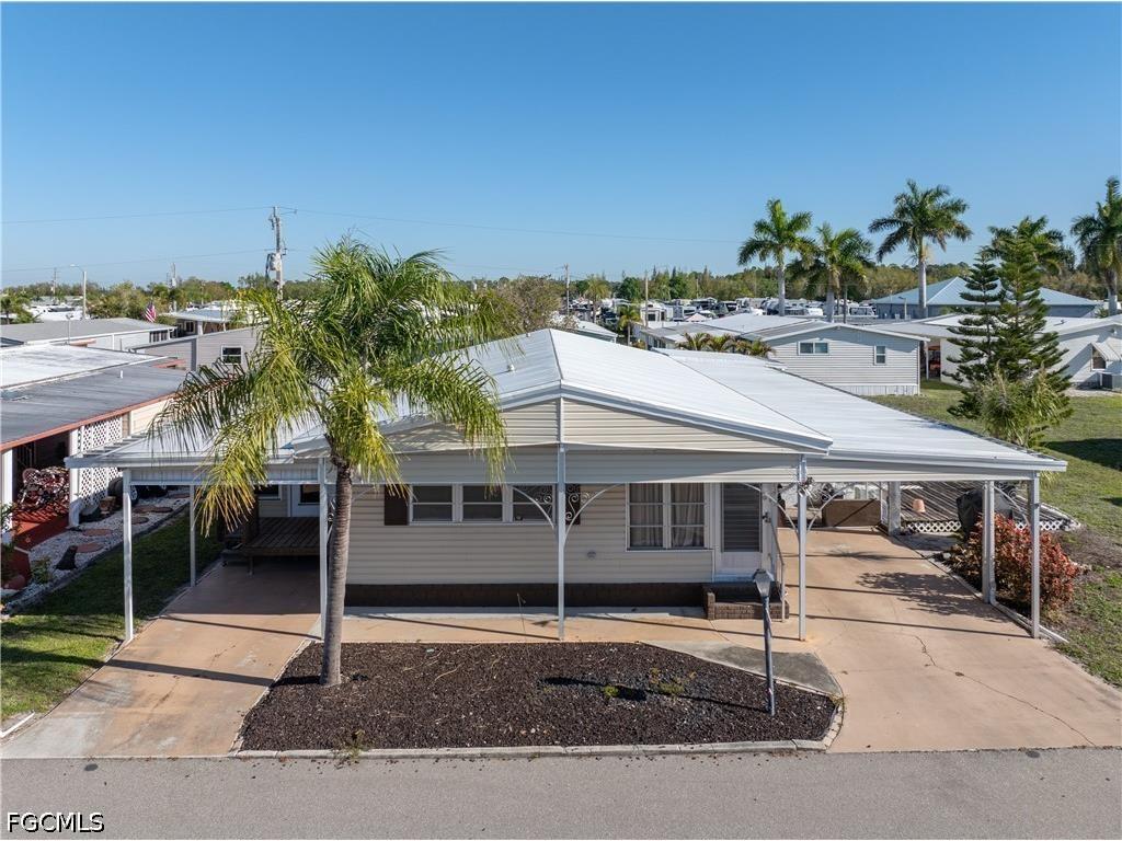 3373 Rainbow Lane North Fort Myers FL 33903 2026013869 image1