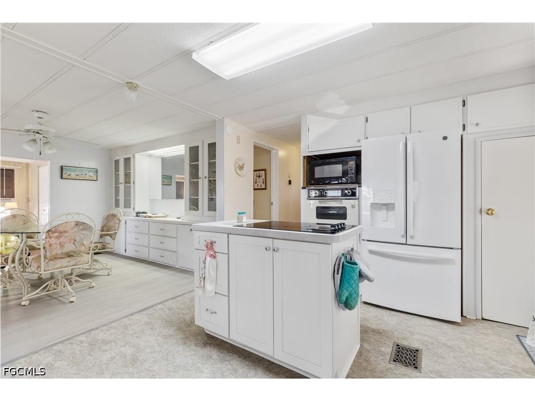 3373 Rainbow Lane North Fort Myers FL 33903 2026013869 image11