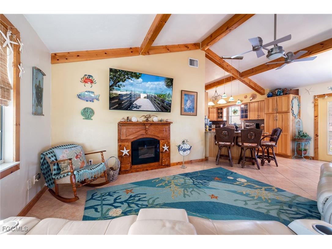 3374 York Road Saint James City FL 33956 2025021424 image15