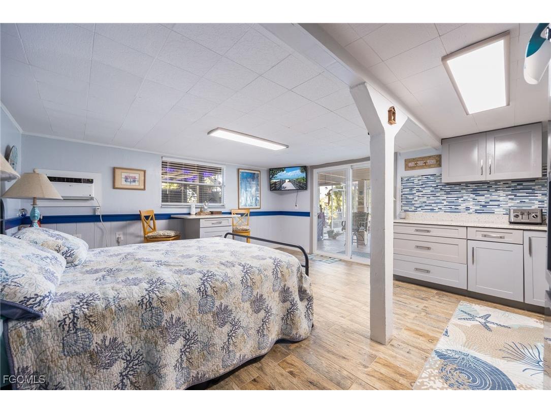 3374 York Road Saint James City FL 33956 2025021424 image31