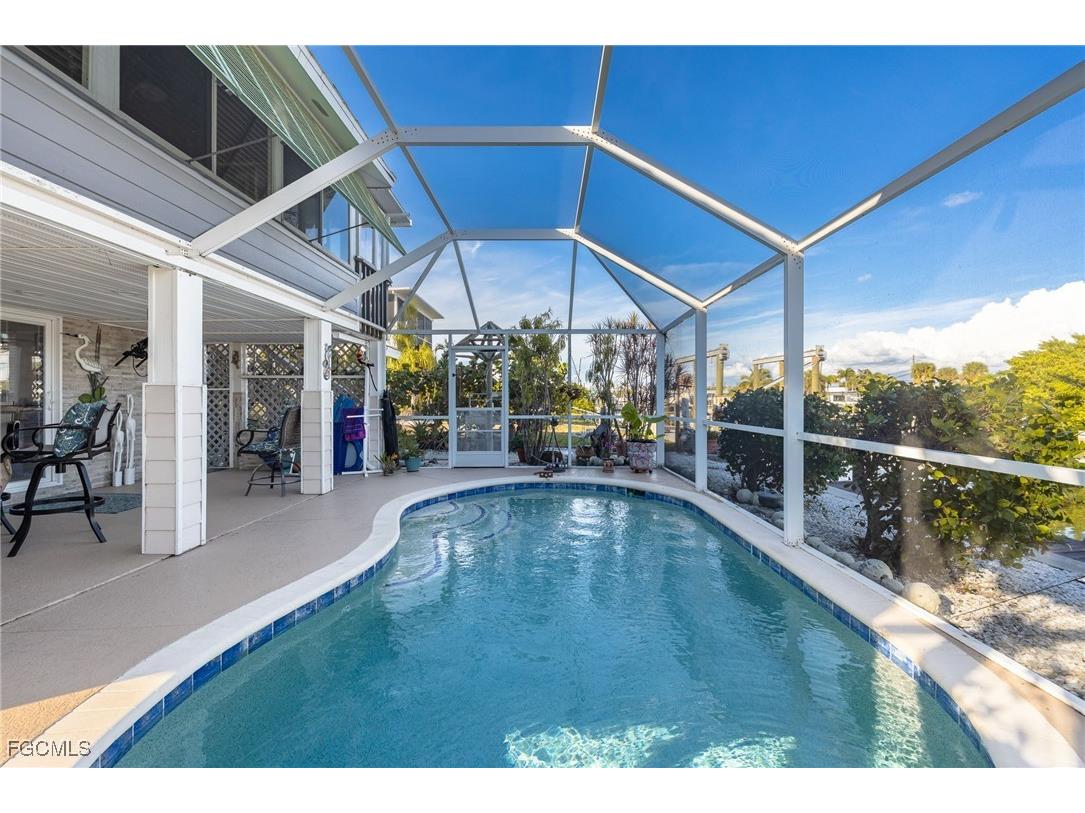 3374 York Road Saint James City FL 33956 2025021424 image35