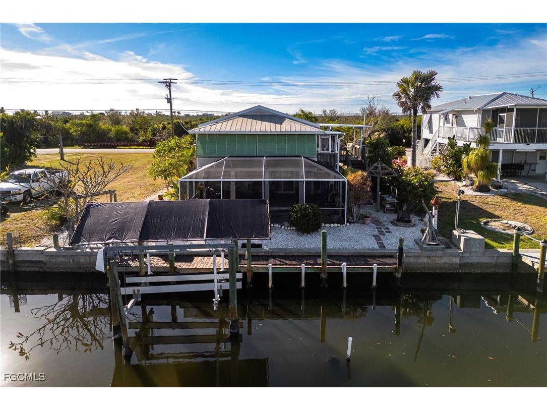 3374 York Road Saint James City FL 33956 2025021424 image44