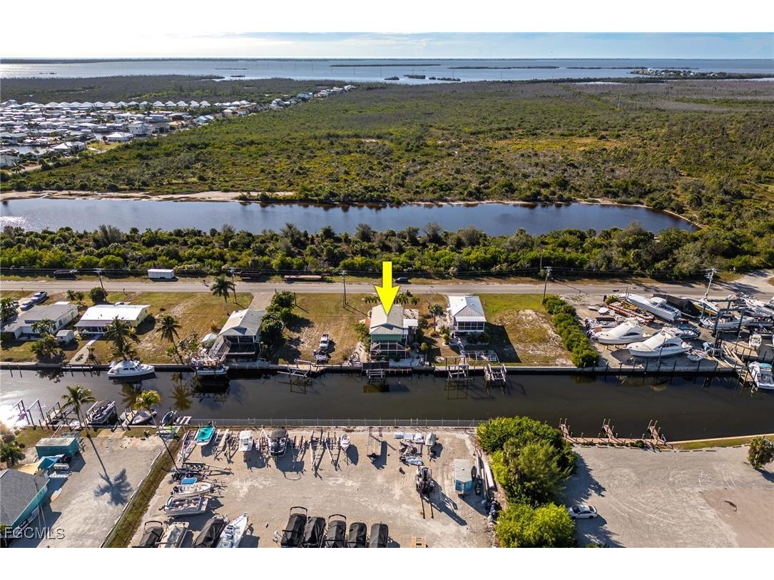 3374 York Road Saint James City FL 33956 2025021424 image46