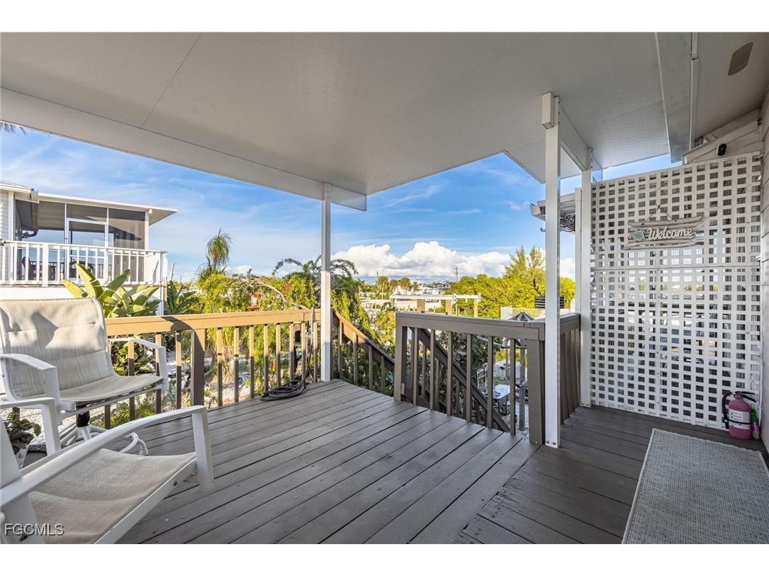 3374 York Road Saint James City FL 33956 2025021424 image5