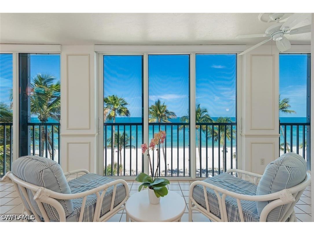 3377 Gulf Shore Boulevard N #4D Naples FL 34103 226014728 image1