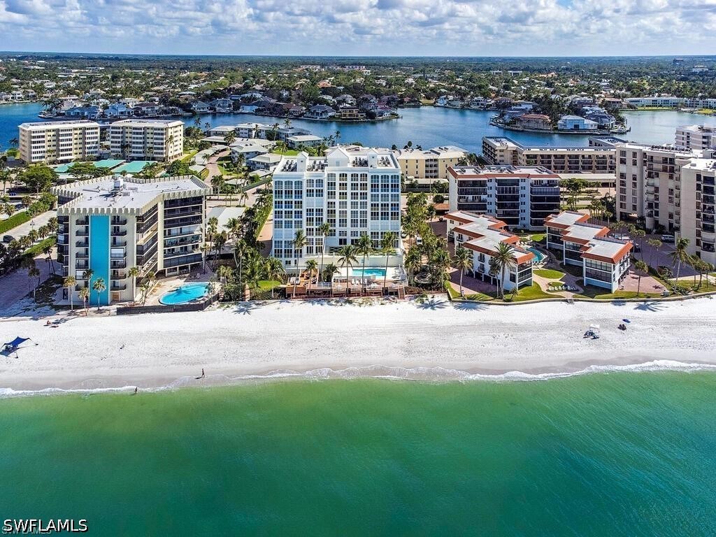 3377 Gulf Shore Boulevard N #4D Naples FL 34103 226014728 image25