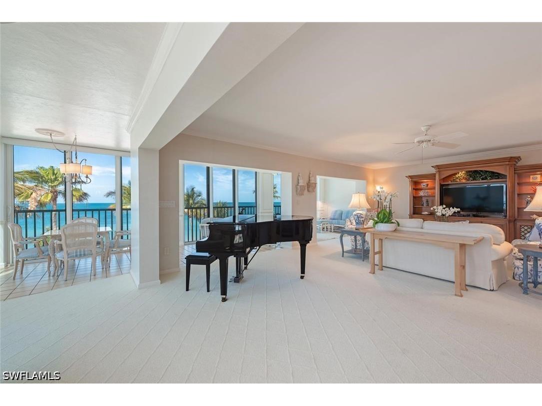 3377 Gulf Shore Boulevard N #4D Naples FL 34103 226014728 image4