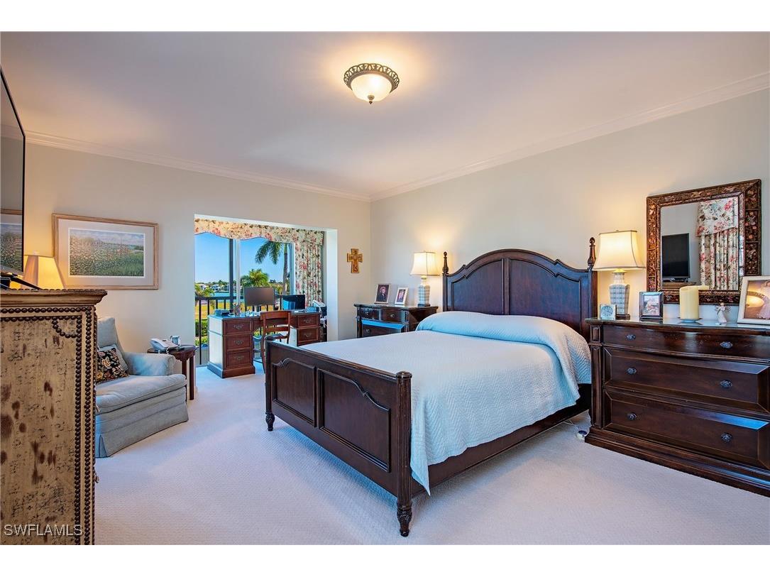 3377 Gulf Shore Boulevard N #2A Naples FL 34103 226005106 image12