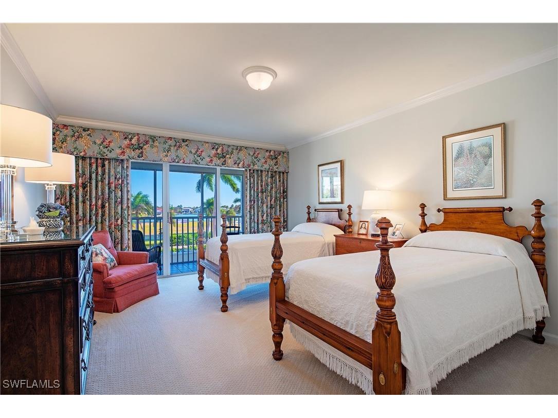 3377 Gulf Shore Boulevard N #2A Naples FL 34103 226005106 image14