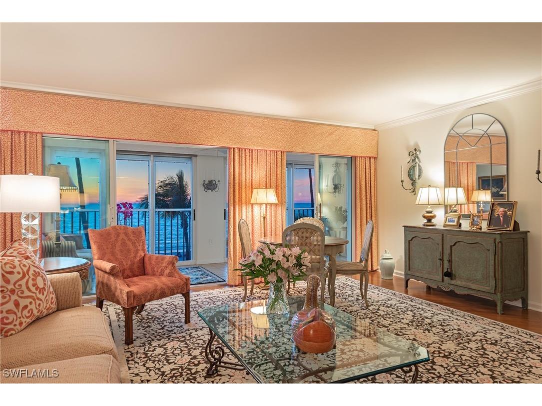 3377 Gulf Shore Boulevard N #2A Naples FL 34103 226005106 image6