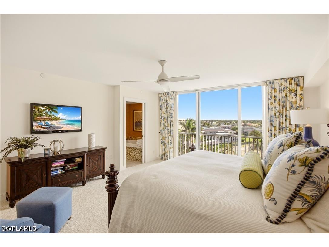 3377 Gulf Shore Boulevard N #6B Naples FL 34103 226016198 image17