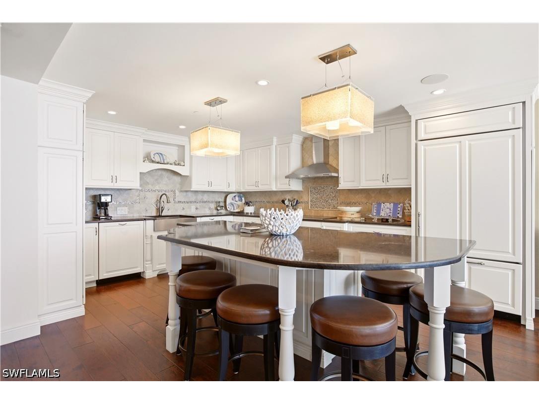 3377 Gulf Shore Boulevard N #6B Naples FL 34103 226016198 image9