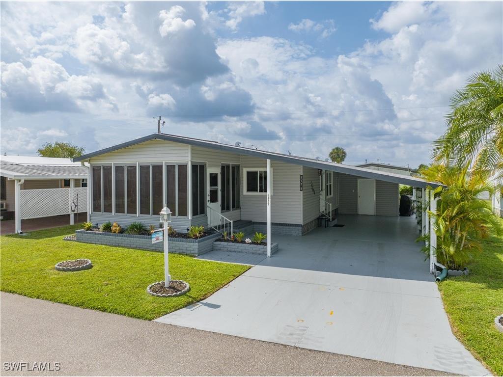 3378 Galaxy Way North Fort Myers FL 33903 225048306 image1