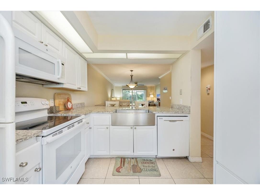 338 Bradstrom Circle #102 Naples FL 34113 225065053 image8