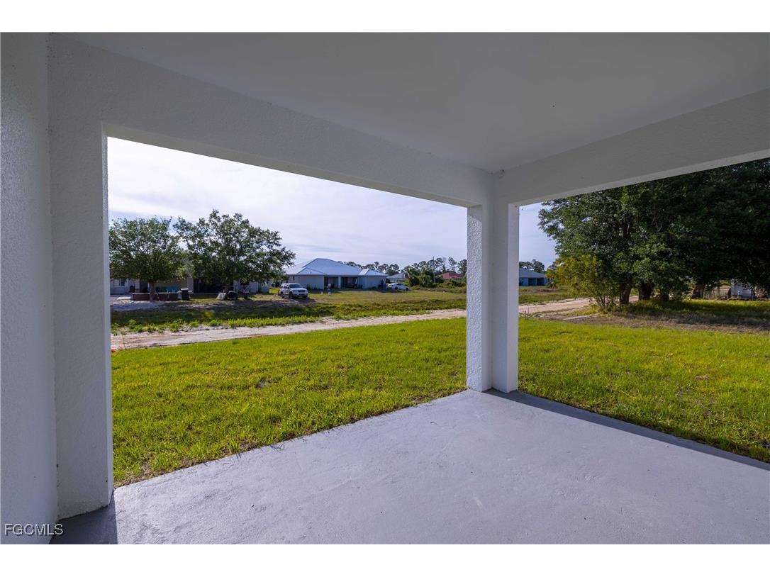 338 Harry Avenue S Lehigh Acres FL 33973 2025020693 image15