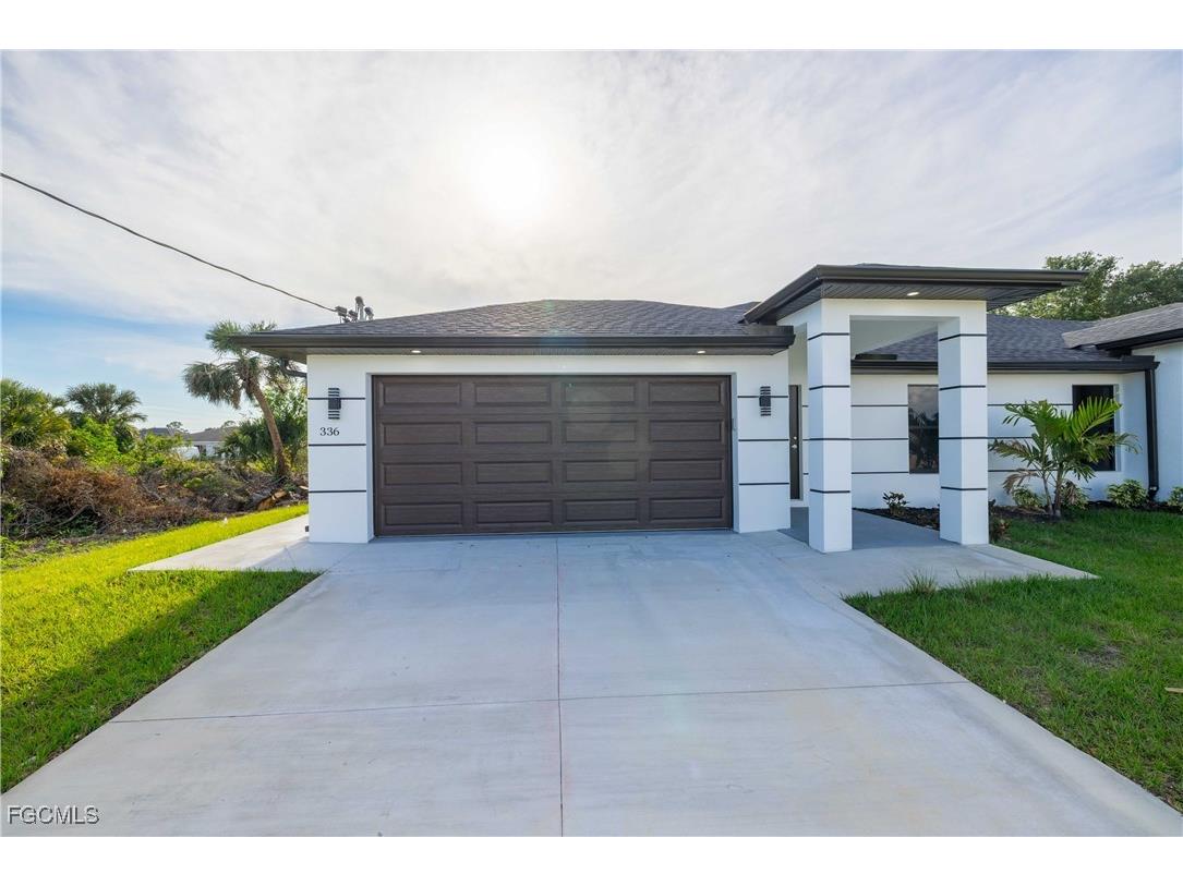 338 Harry Avenue S Lehigh Acres FL 33973 2025020693 image2