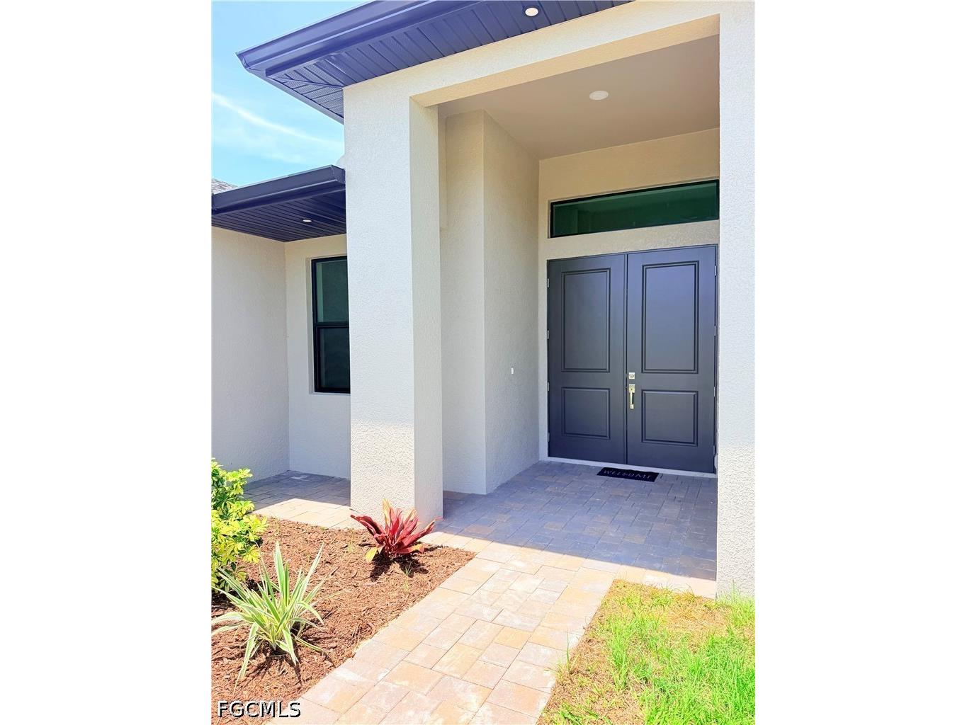 338 SW 28th Avenue Cape Coral FL 33991 2026021793 image3