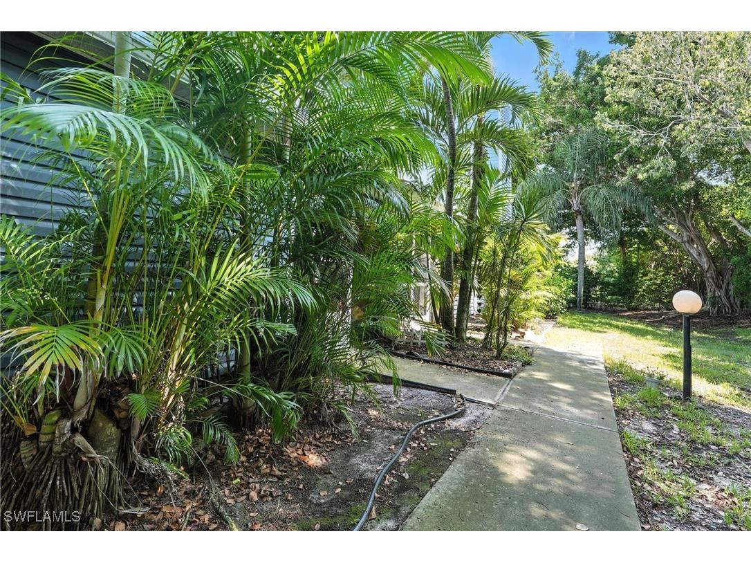 3380 Timberwood Circle Naples FL 34105 225063050 image36