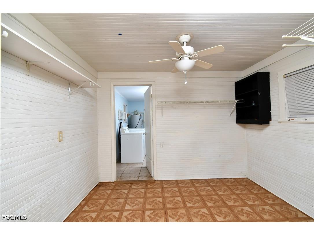 3381 Edgewood Avenue Fort Myers FL 33916 2026013826 image16