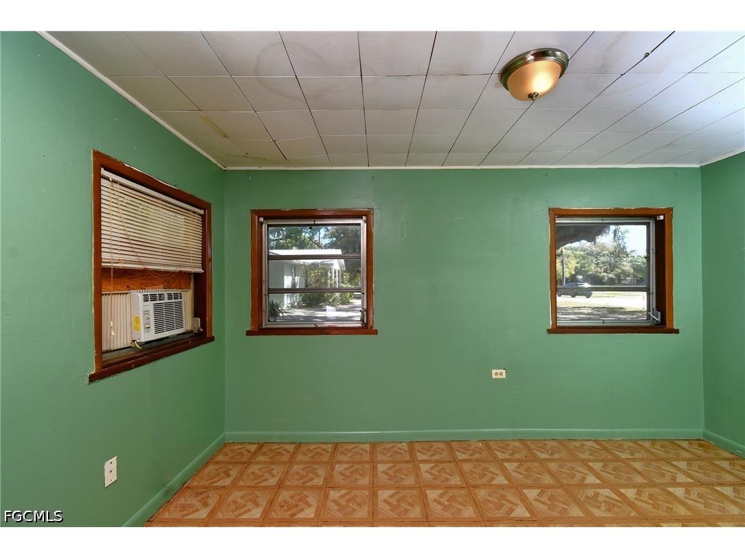 3381 Edgewood Avenue Fort Myers FL 33916 2026013826 image24