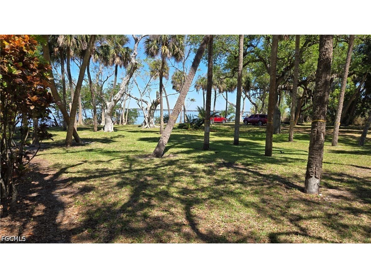 3381 Edgewood Avenue Fort Myers FL 33916 2026013826 image40