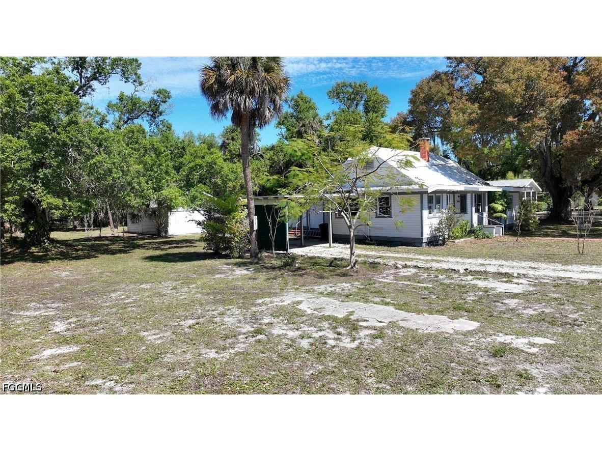 3381 Edgewood Avenue Fort Myers FL 33916 2026013826 image6