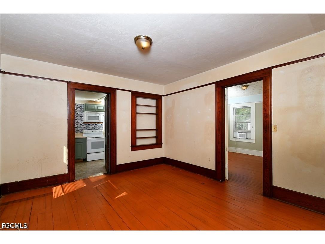3381 Edgewood Avenue Fort Myers FL 33916 2026013826 image9