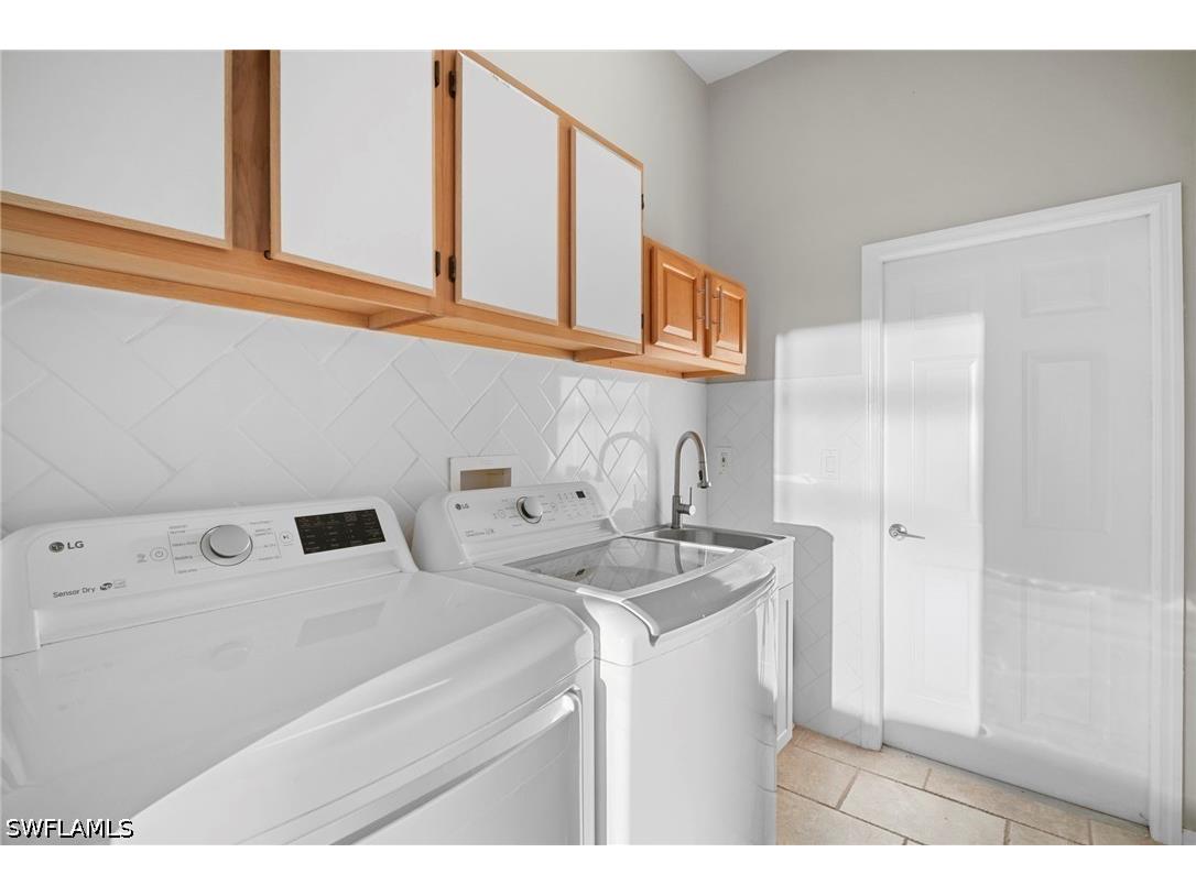 3381 Mystic River Drive Naples FL 34120 226013759 image12