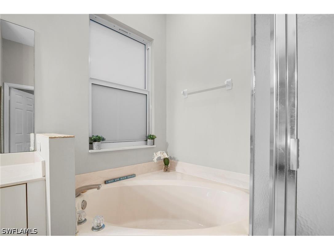 3381 Mystic River Drive Naples FL 34120 226013759 image23