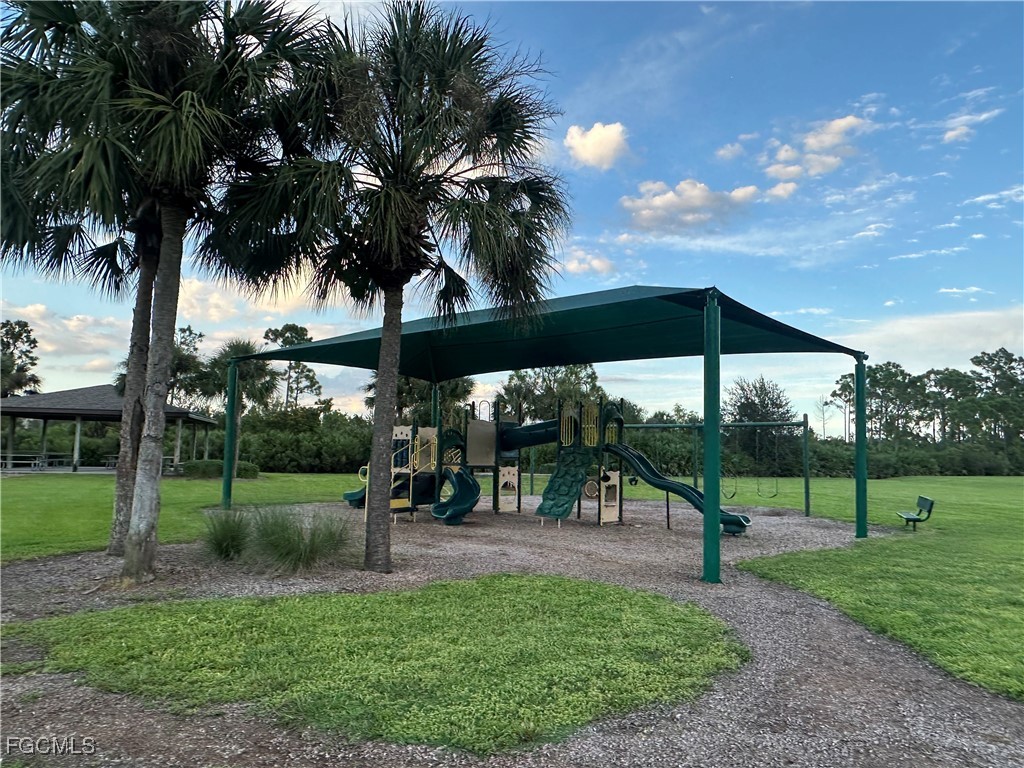 3382 Dandolo Circle Cape Coral FL 33909 2025012455 image23