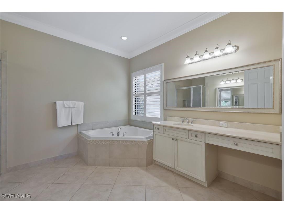 3384 Atlantic Circle Naples FL 34119 225069967 image22