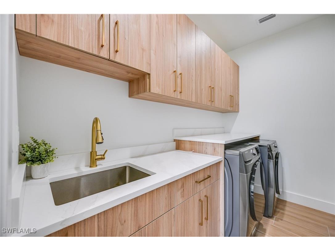 3384 Canal Street Naples FL 34112 225049692 image14