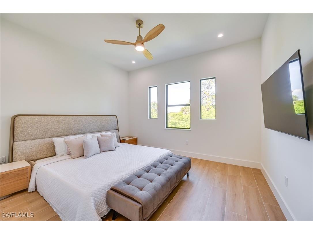 3384 Canal Street Naples FL 34112 225049692 image20