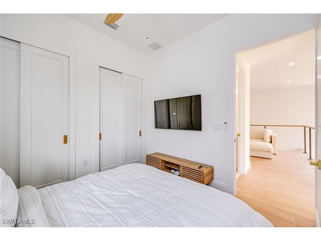 3384 Canal Street Naples FL 34112 225049692 image24