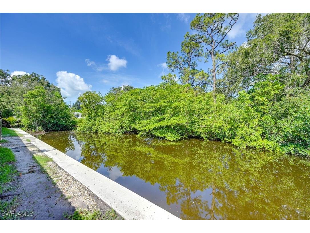 3384 Canal Street Naples FL 34112 225049692 image32