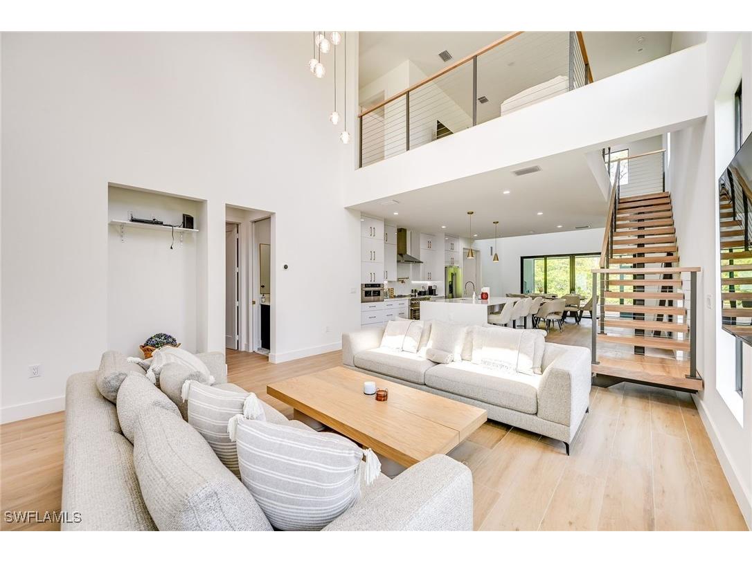 3384 Canal Street Naples FL 34112 225049692 image4