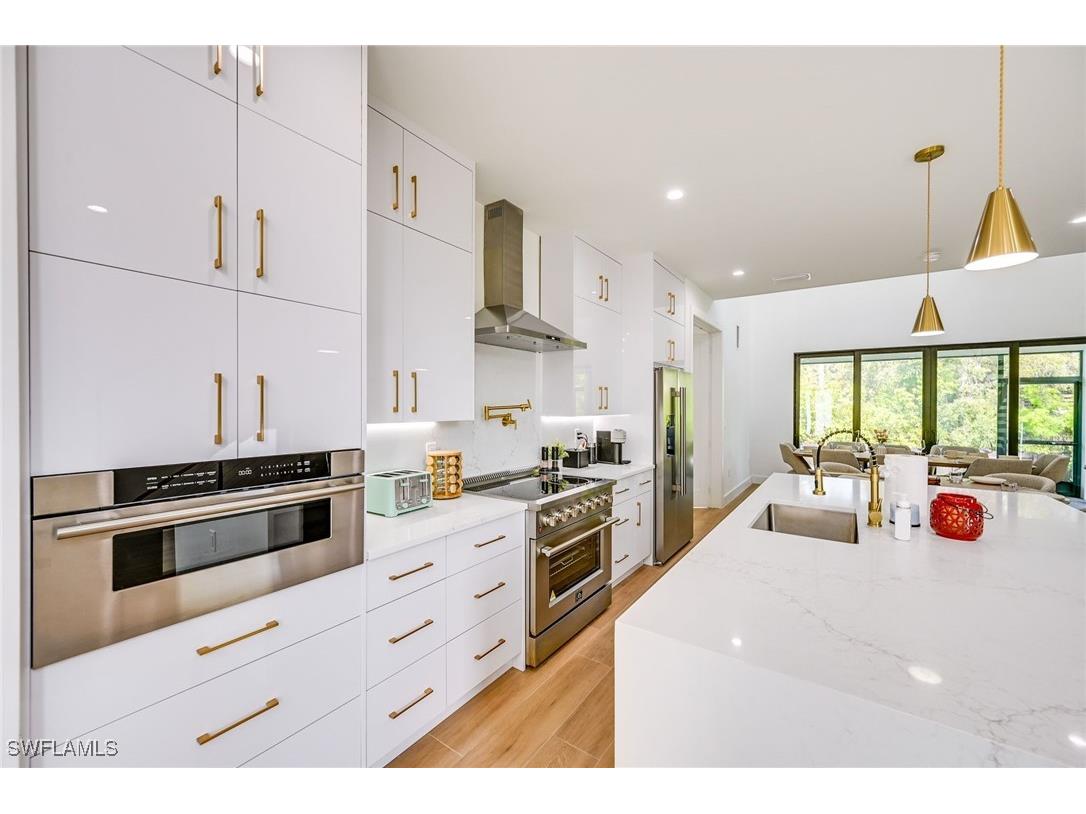 3384 Canal Street Naples FL 34112 225049692 image9