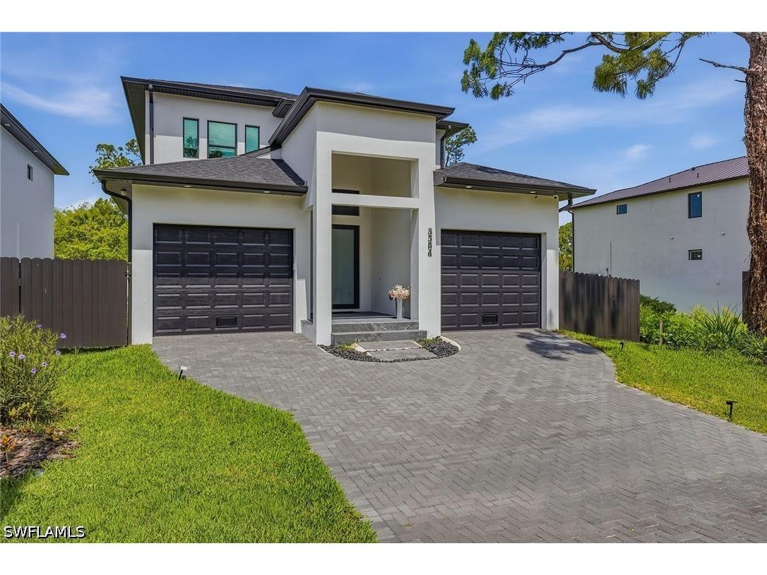 3384 Canal Street Naples FL 34112 226021146 image1