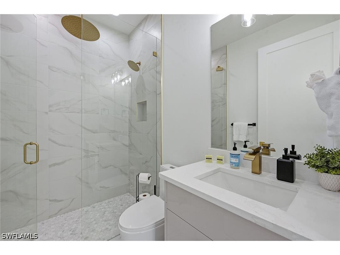 3384 Canal Street Naples FL 34112 226021146 image27