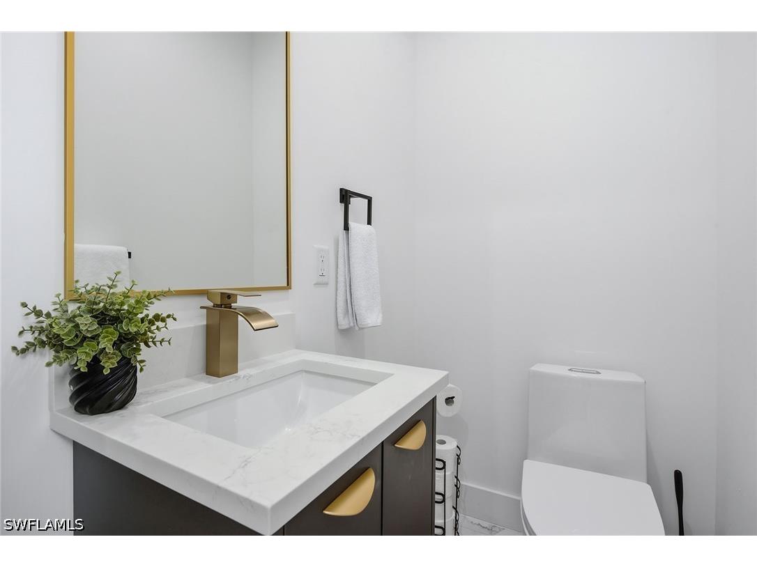 3384 Canal Street Naples FL 34112 226021146 image28