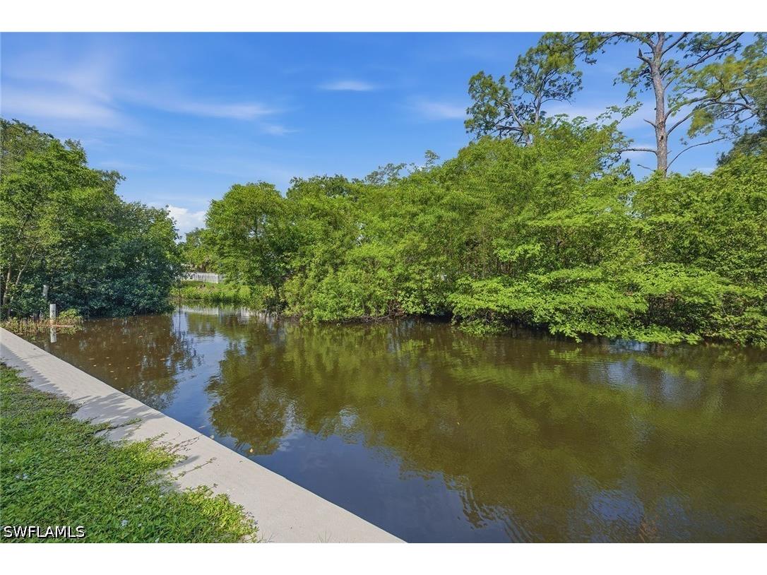 3384 Canal Street Naples FL 34112 226021146 image39